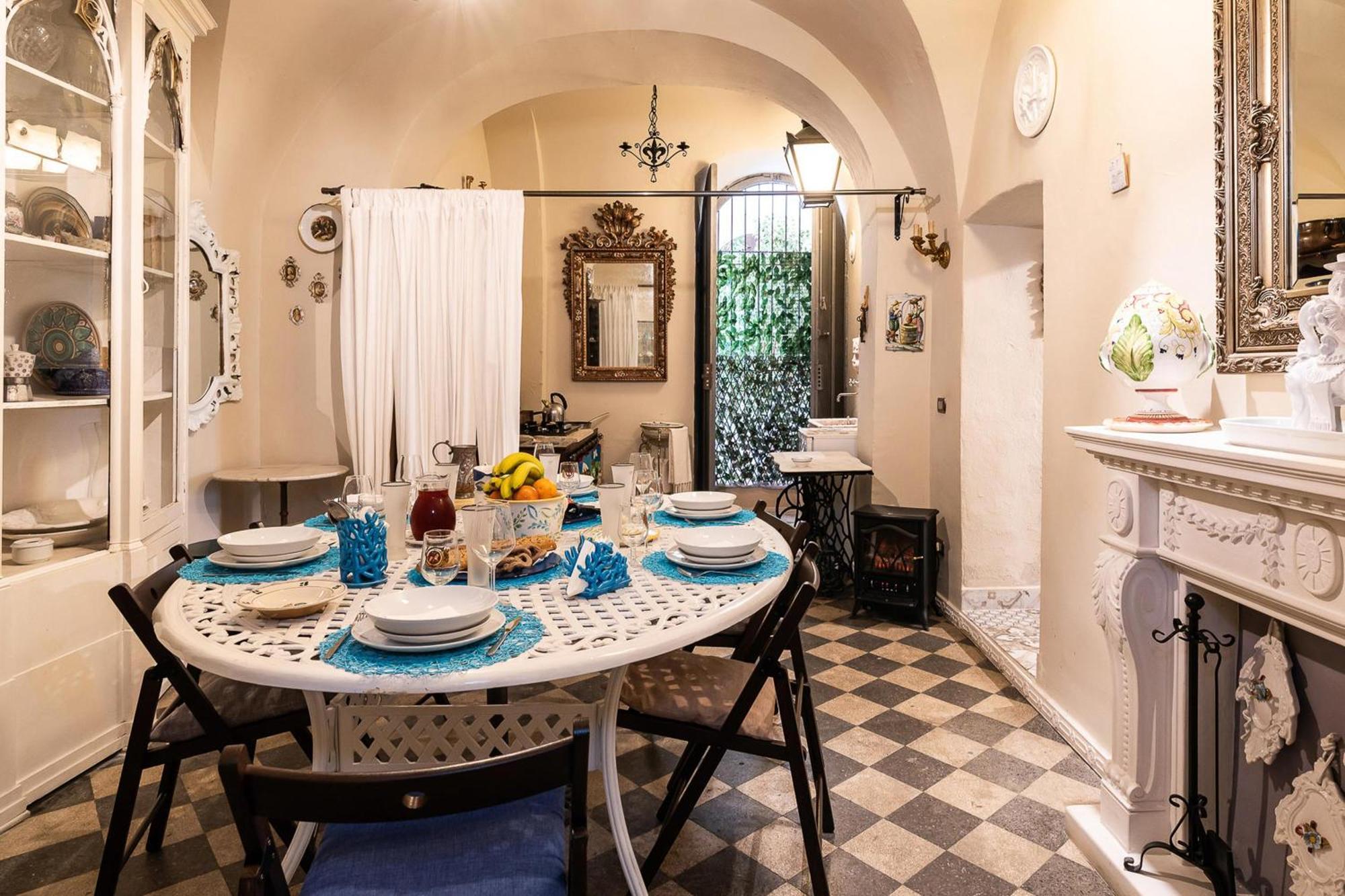 Hotel Il Feudo - Residenza Storica del 1700 Bari Esterno foto