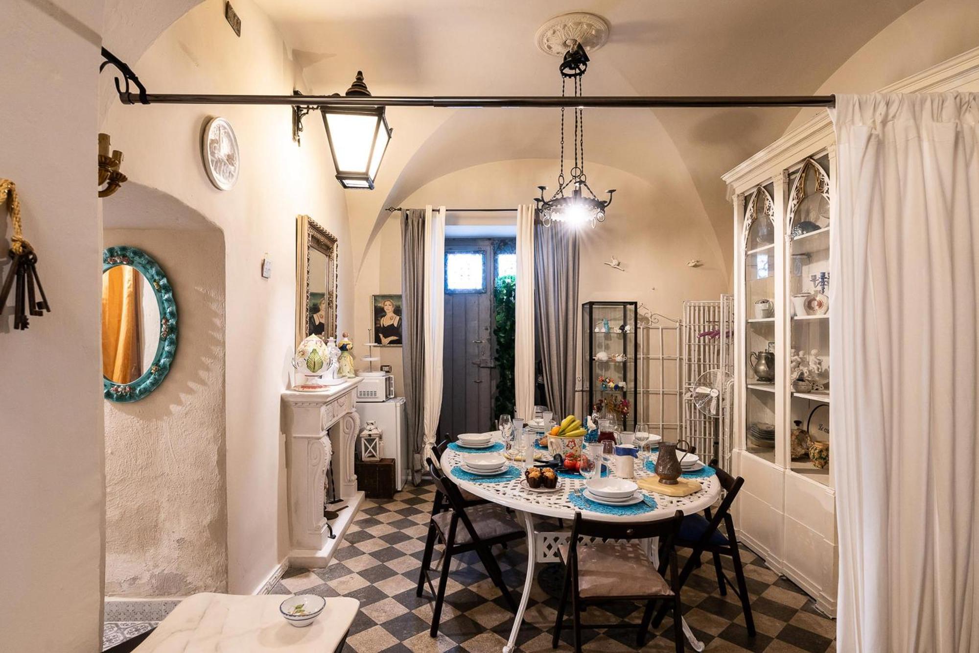 Hotel Il Feudo - Residenza Storica del 1700 Bari Esterno foto